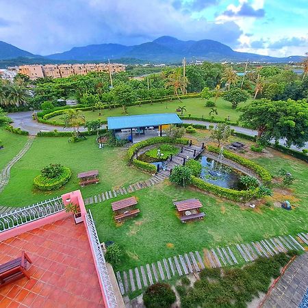 Bed and Breakfast Kenting Avignon Старе місто Хенчун Екстер'єр фото