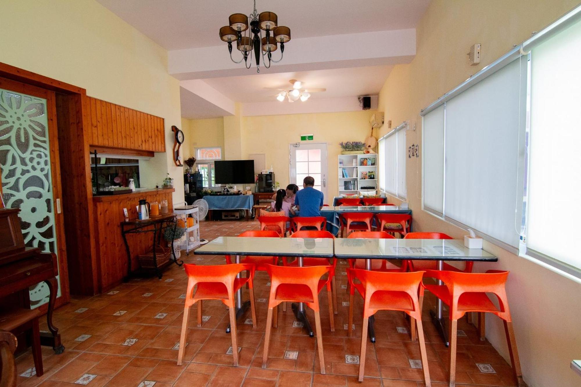 Bed and Breakfast Kenting Avignon Старе місто Хенчун Екстер'єр фото