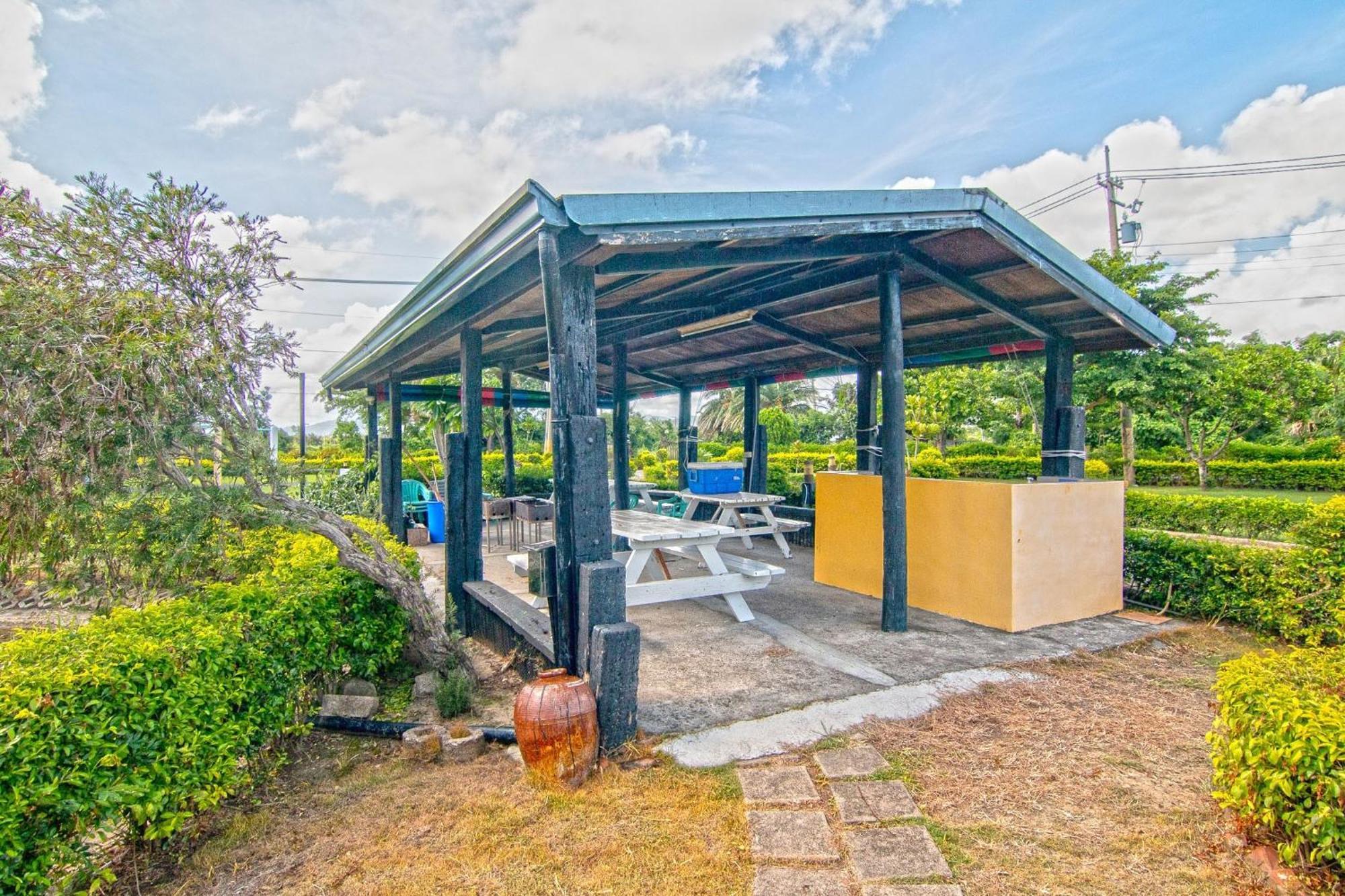 Bed and Breakfast Kenting Avignon Старе місто Хенчун Екстер'єр фото