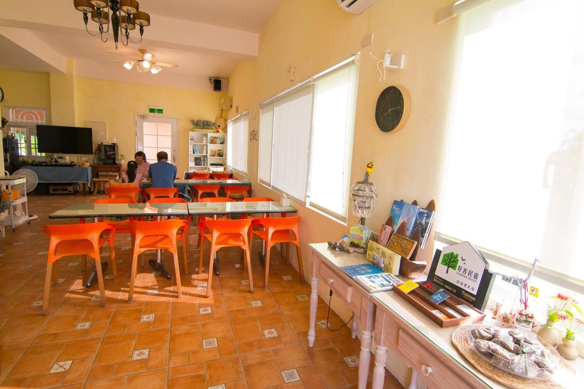 Bed and Breakfast Kenting Avignon Старе місто Хенчун Екстер'єр фото