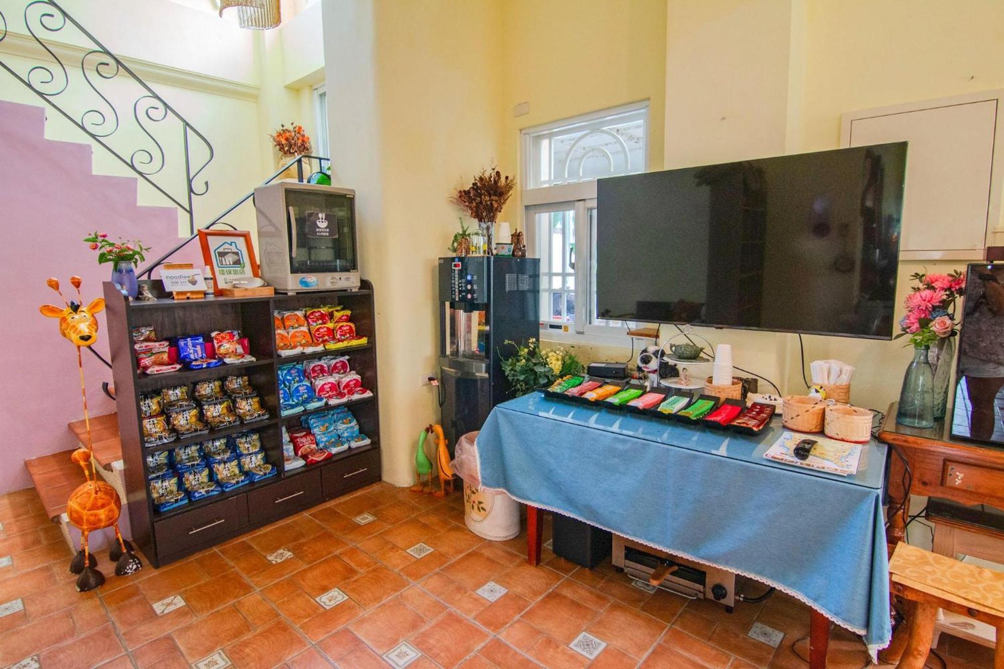 Bed and Breakfast Kenting Avignon Старе місто Хенчун Екстер'єр фото