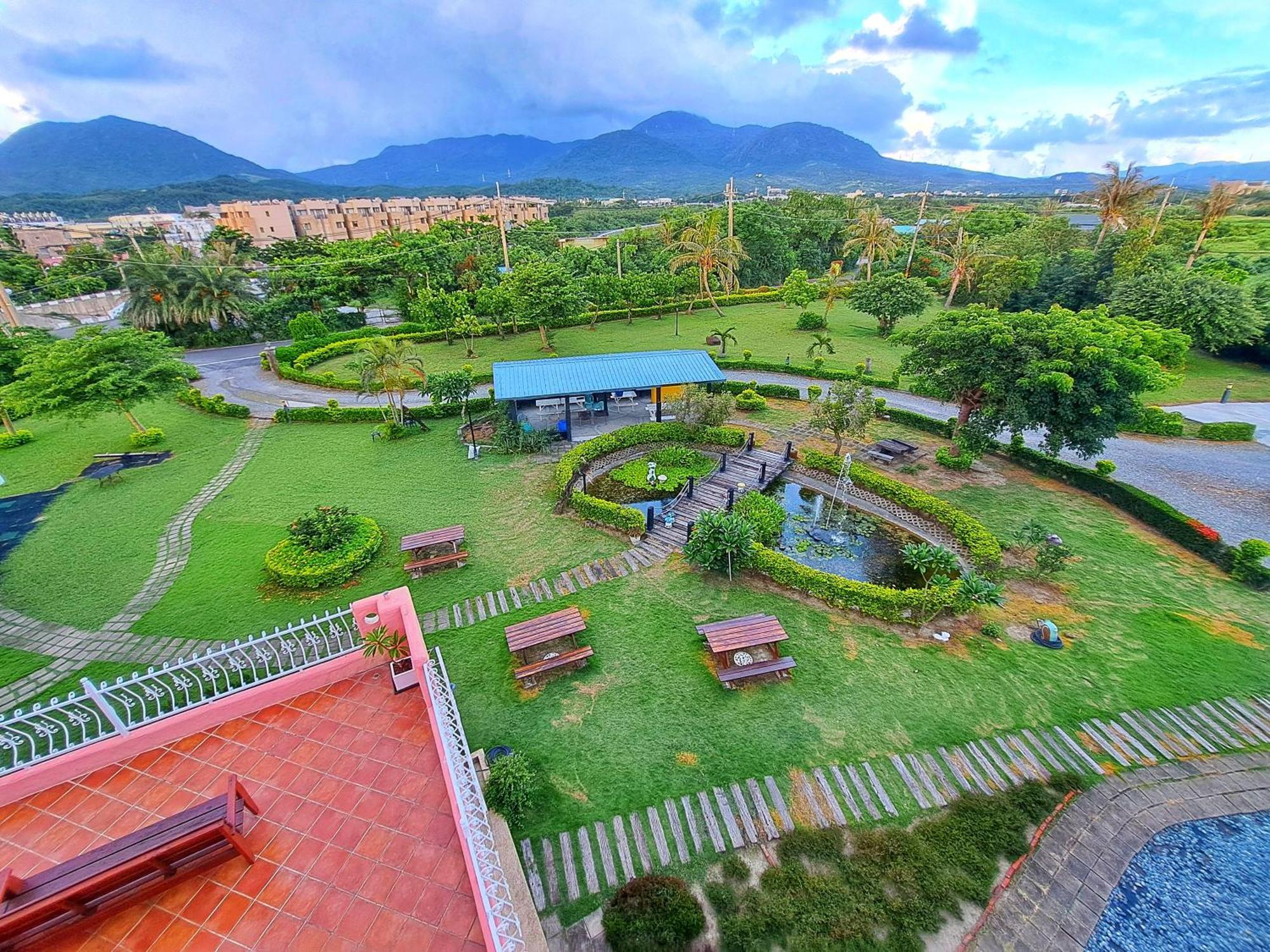 Bed and Breakfast Kenting Avignon Старе місто Хенчун Екстер'єр фото