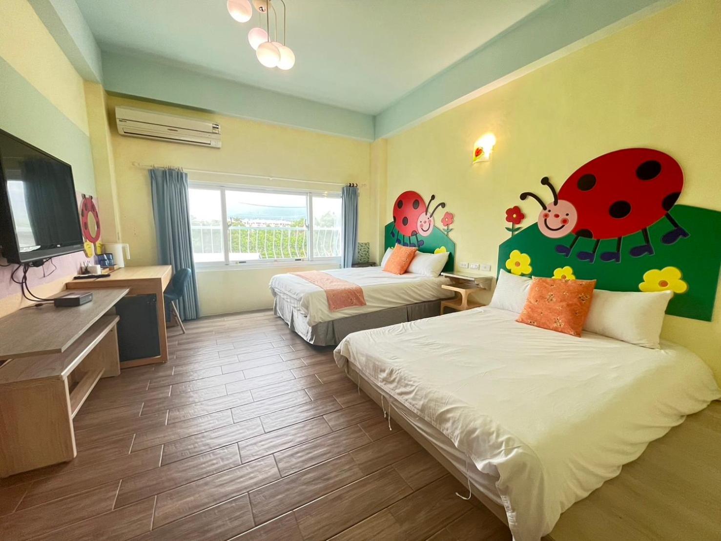 Bed and Breakfast Kenting Avignon Старе місто Хенчун Екстер'єр фото
